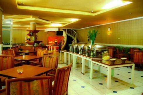Grand Prioritas Hotel Bogor Exterior foto